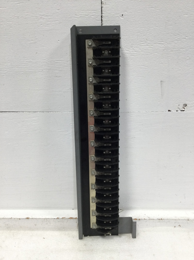 Eaton 200 Amp 26 Space 120/240 VAC Buss Bar/Guts Only 4" X 21"