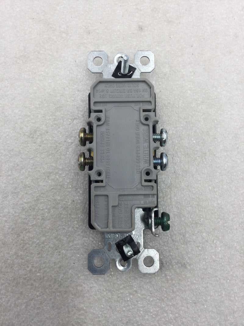 Legrand/Pass & Seymour 885-BKCC12 15 Amp 125VAC Decora Duplex Receptacle in Black