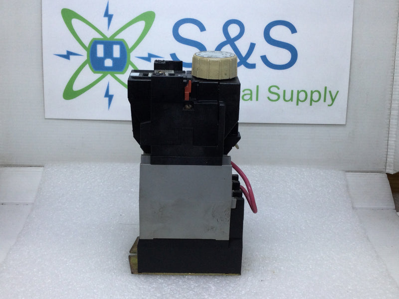 Square D 8501 XTE1 Series A Type X040 Industrial Control Relay Pneumatic Timer Attachment On Delay 0.1 To 60 Seconds
