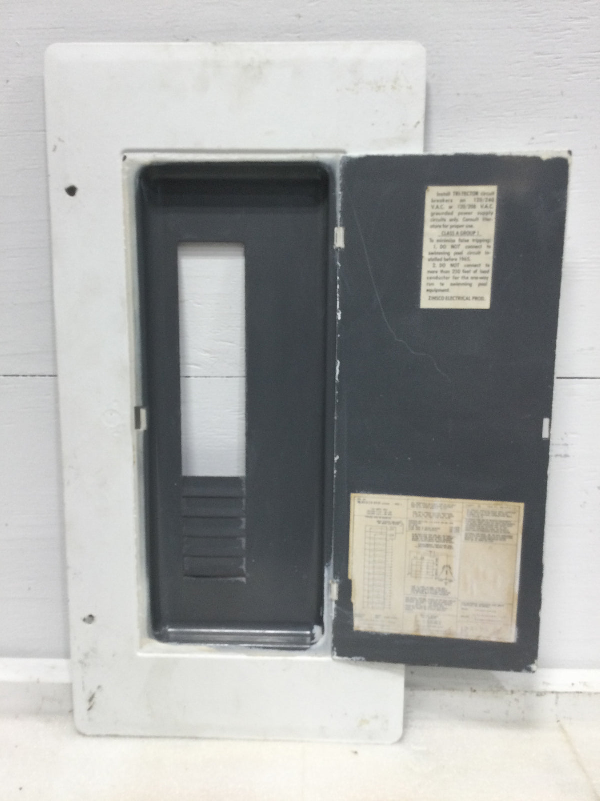 Zinsco MLB12(12-24)C Front Cover/Door Only With Dead Front 24 Space 12