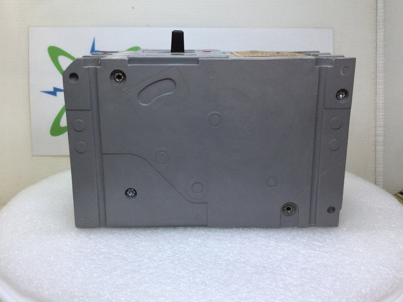Gould/ITE HE43B030 30 Amp 3 Pole HE Series Bolt-On Circuit Breaker