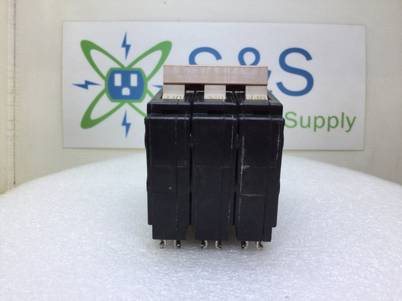 Cutler Hammer CH330 30 Amp 3 Pole 240V Circuit Breaker - Plastic Foot
