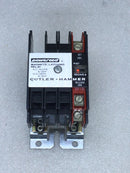 Cutler-Hammer D40RM Powereed Magnetic Latching Relay 120/240 VAC Coil 120 VAC 50-400 Hz