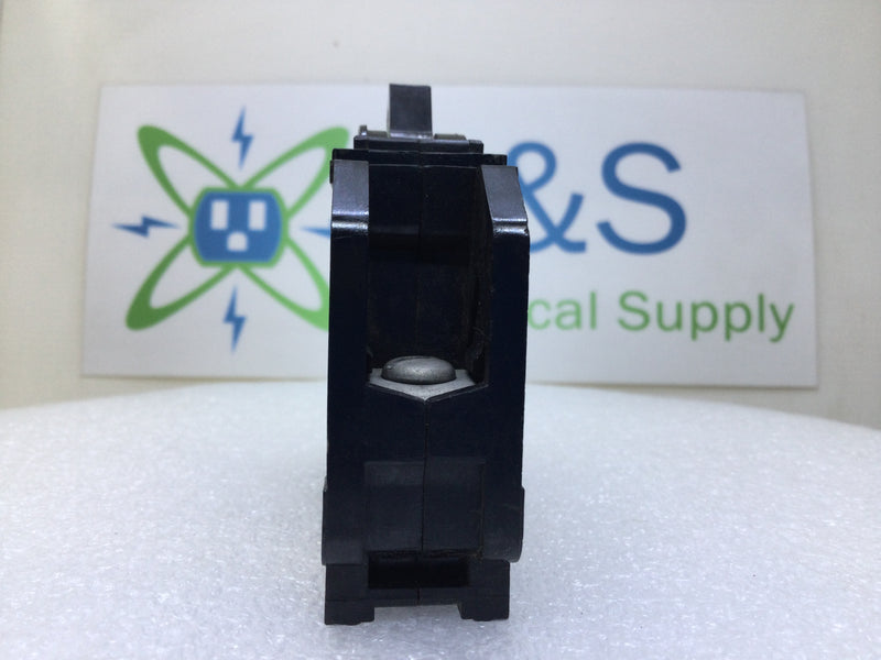 Murray CB-5204-R 20 Amp 1 Pole 120/240V Circuit Breaker