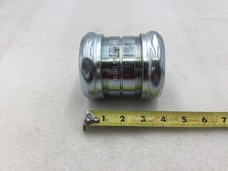 Bridgeport 266 2-1/2" Steel EMT Concrete Tight Compression Coupling (Box of 2)