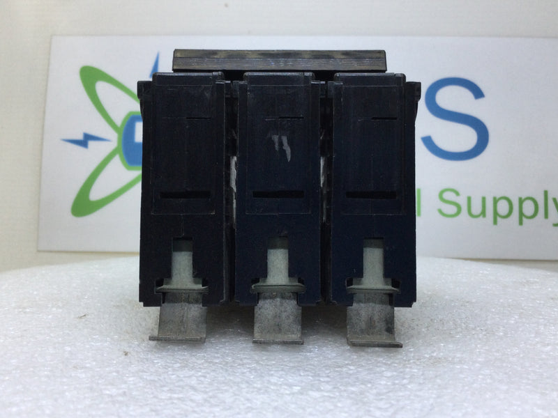 Challenger CBB3015H 15 Amp 3 Pole 240V Circuit Breaker