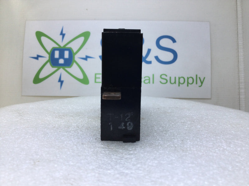 Heinemann X0412 15 Amp 1 Pole 220VAC Circuit Breaker - Cosmetic Flaw