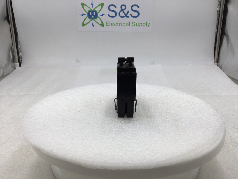 Challenger A2020 20 Amp 2 Pole 120/240V Circuit Breaker - Old Style w/ Hooks