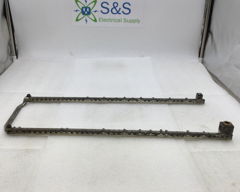 ITE 39-Position Grounding Bar w/notched Cross Bar