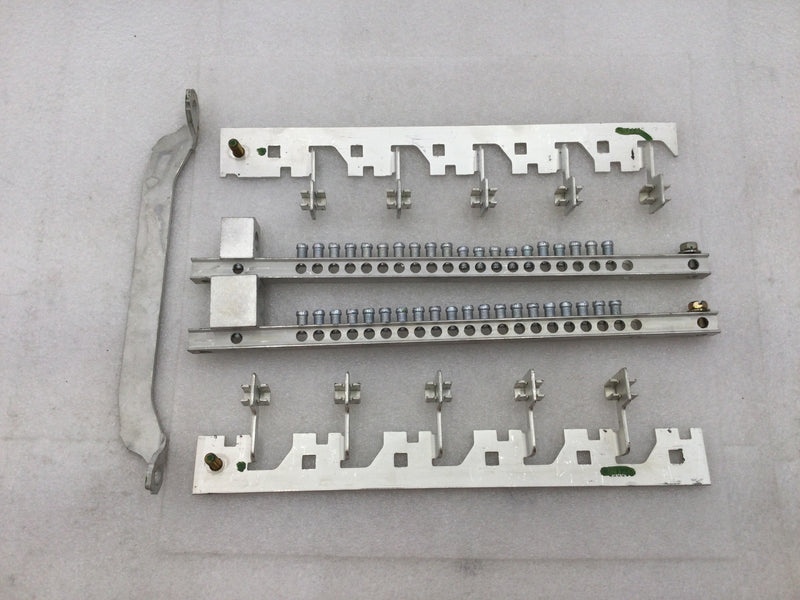 26 Position Neutral/Grounding Bar w/Metal Cross-Bar 12 1/2" x 10"
