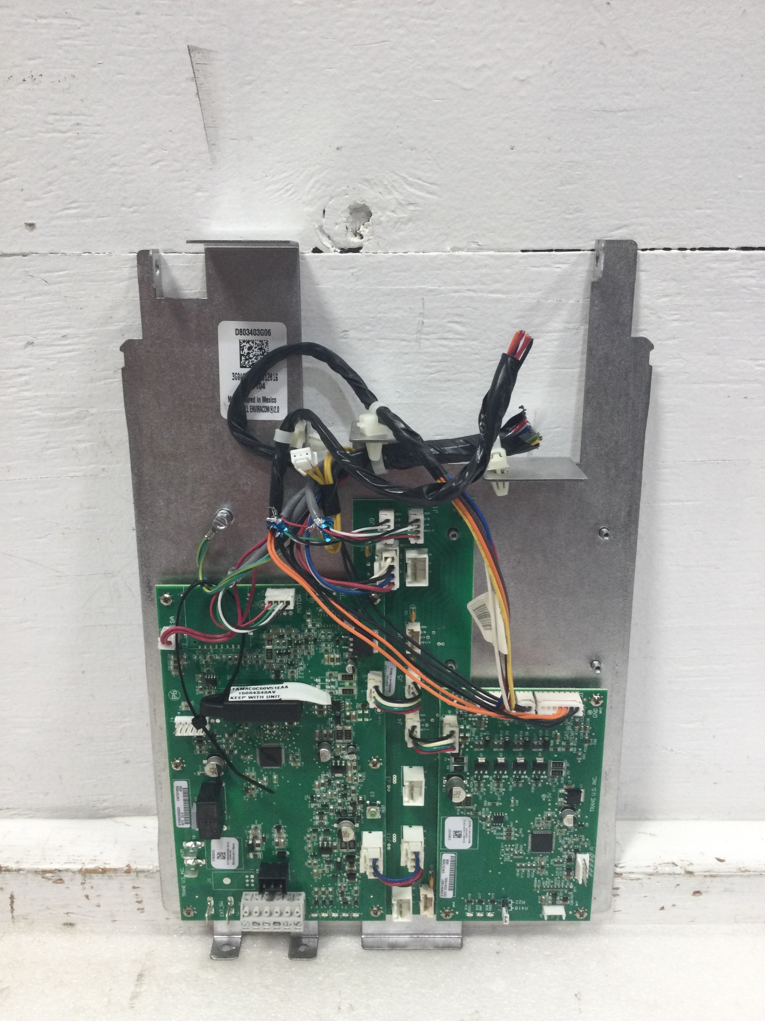 Trane D803403G06 Complete Control Board w/ Back Panel K100104 CNT07058