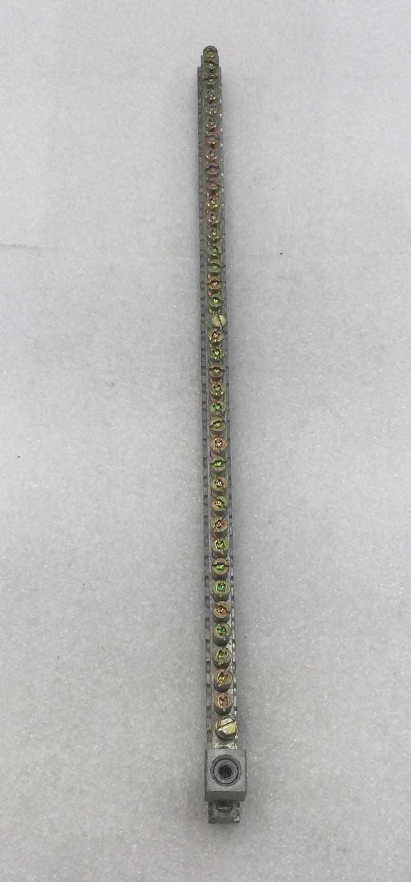 41 Position 4-14 AWG Grounding Bar 15 1/2" x 3/4"