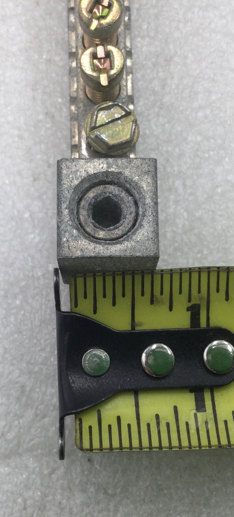 41 Position 4-14 AWG Grounding Bar 15 1/2" x 3/4"