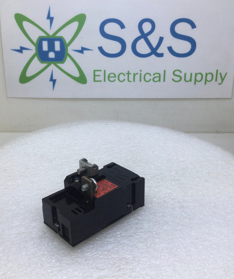 ITE/Pushmatic Bulldog P130 30 Amp 1 Pole 120/240V Circuit Breaker w/Screws