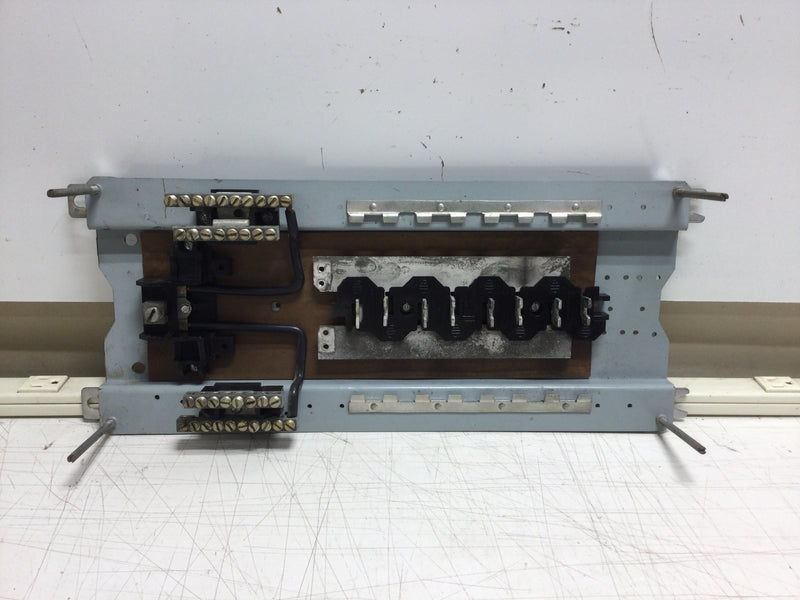 ITE EQ Series 8 Space/30 Circuit Main Breaker Assembly 120/240 V Guts Only 8" X 18"