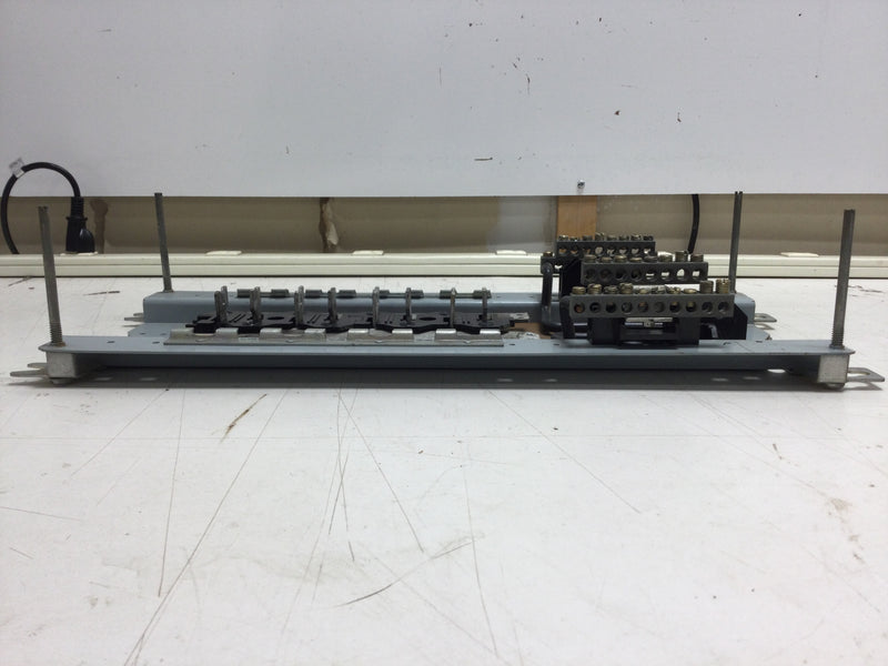 ITE EQ Series 8 Space/30 Circuit Main Breaker Assembly 120/240 V Guts Only 8" X 18"