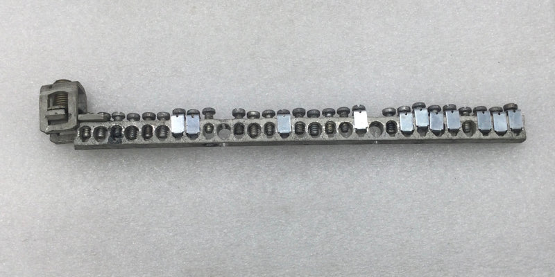 29 Position 4-14 AWG Grounding Bar w/End Lug 9 3/4" x 1 1/2"