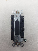 Leviton 05604-2W Decora 4-Way White Decora Rocker Switch 15 Amp 120/277 VAC