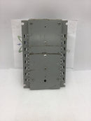 Federal Pacific/FPE 200 Amp 4 Space 8 Circuit Feed Thru Type Load Center Guts Only 120/240 VAC 7" X 11"