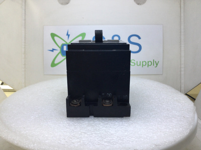 Heinemann 0322 35 Amp 2 Pole 230V Circuit Breaker - Cosmetic Flaw