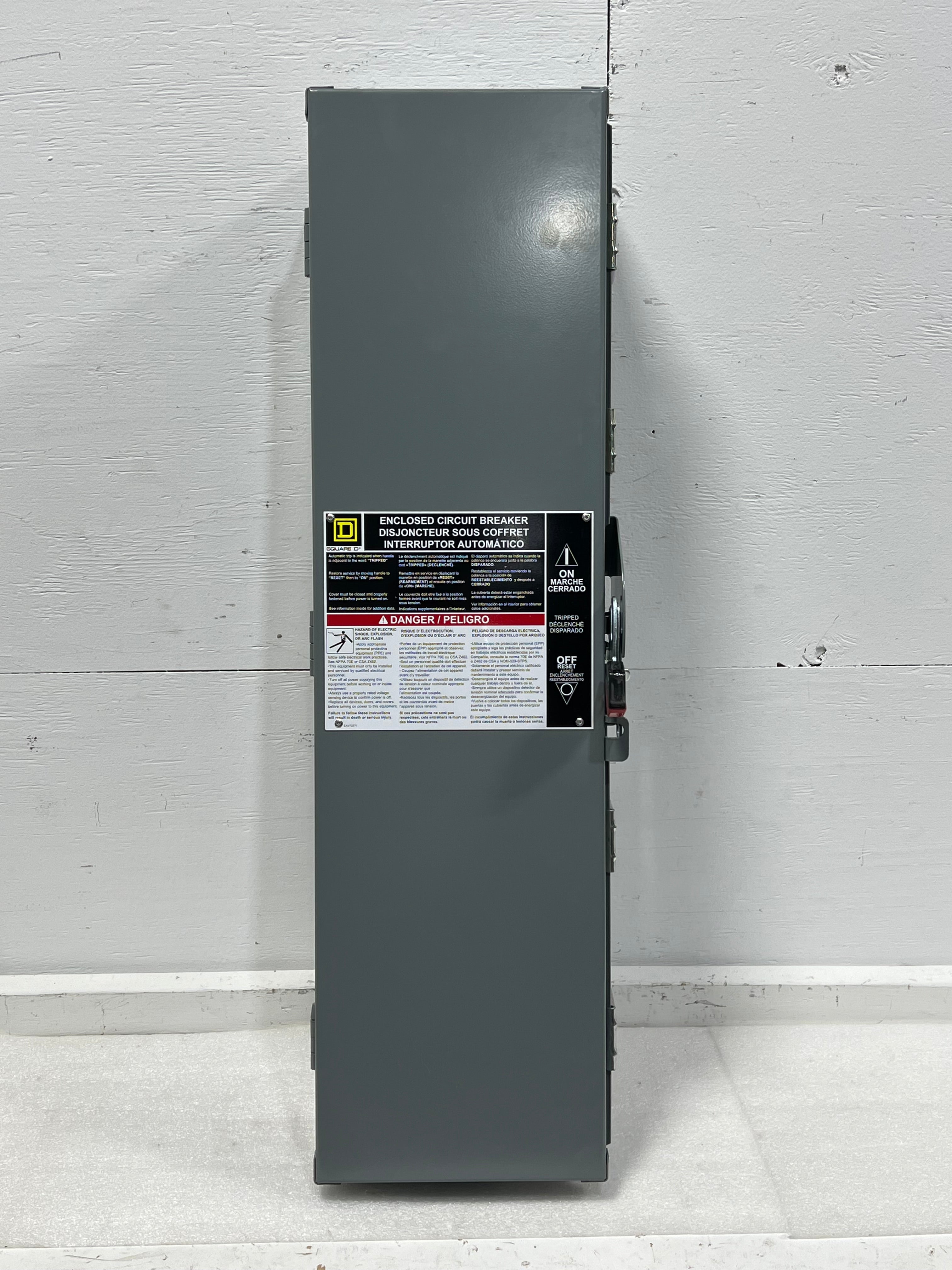 Square D J250AWK : Enclosure For PowerPact H and J Type Circuit Breake