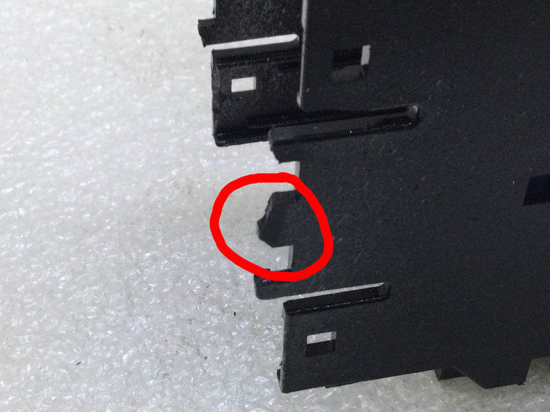 Zettler XMCO-323-EBBD00F 40 Amp 3 pole 600V Contactor Coil -Cosmetic Flaw