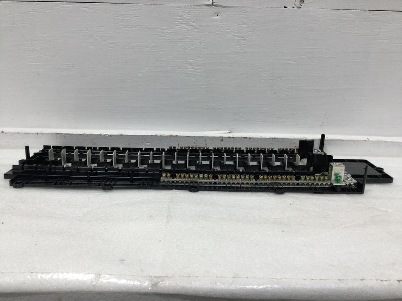 Eaton BRP42N200GVS 200 Amp 42 Space 120/240V Load Center Guts Only 29" x 9 1/2"