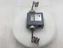 Johnson Controls P74BA-1 Differential Pressure Control SPST Switch 8-70 PSIG