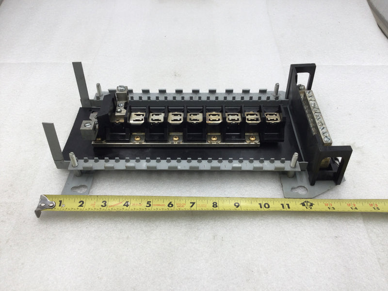 FPE LX116-24 125 Amp 8 Space/16 Circuit 120/240 VAC Load Center Guts Only 14.25" x 8.5"