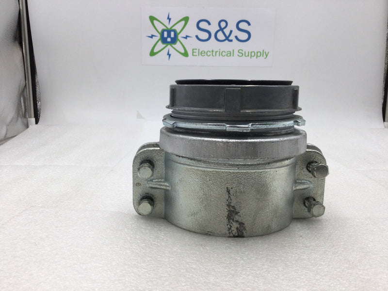 4" Malleable Flexible Conduit Squeeze Style Connector with Insulated Bushing