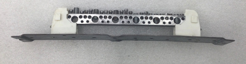 Murray 23 Position 6-14 AWG Neutral Isolated Grounding Bar 11 3/4" x 1 3/4"