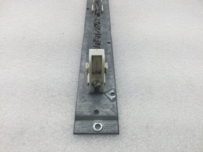 Murray 23 Position 6-14 AWG Neutral Isolated Grounding Bar 11 3/4" x 1 3/4"