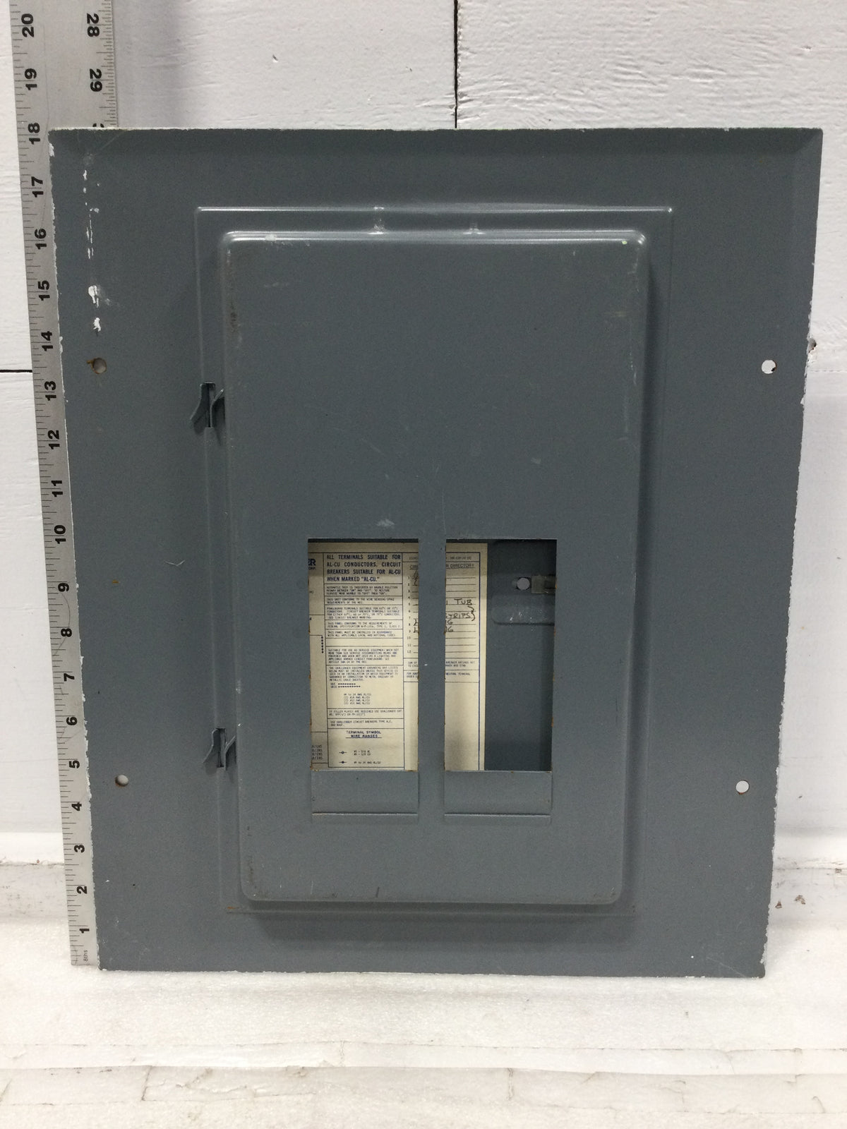 Challenger SL12(12-12)CT 125 Amp 12 Space 120/240V Panel Door 18 1/8