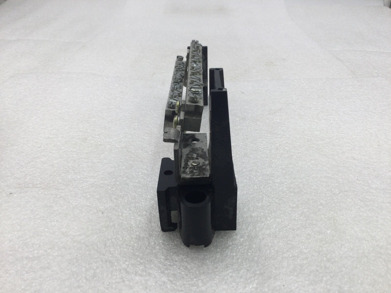 Crouse Hinds 34 Position Combo Neutral Isolated Grounding Bar 8 1/4" x 3"