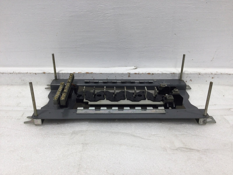 ITE 150 Amp 16 Space 120/240V MLO Load Center Guts Only 8" x 16"