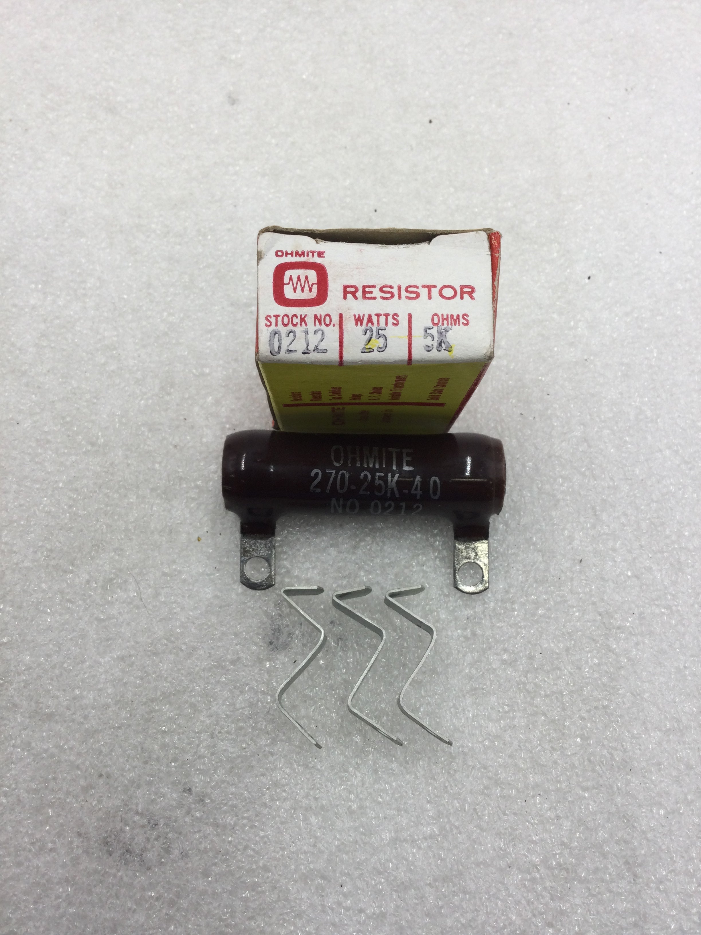 Resistor 5000 Ohmite Mfg. Co. 0212 25 Watt Vitreous Enameled 5000 Ohm Resistor