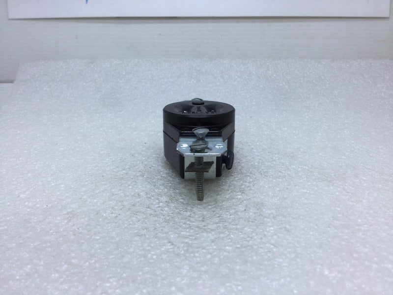 Leviton 15 Amp 125V Narrow Body Single Receptacle