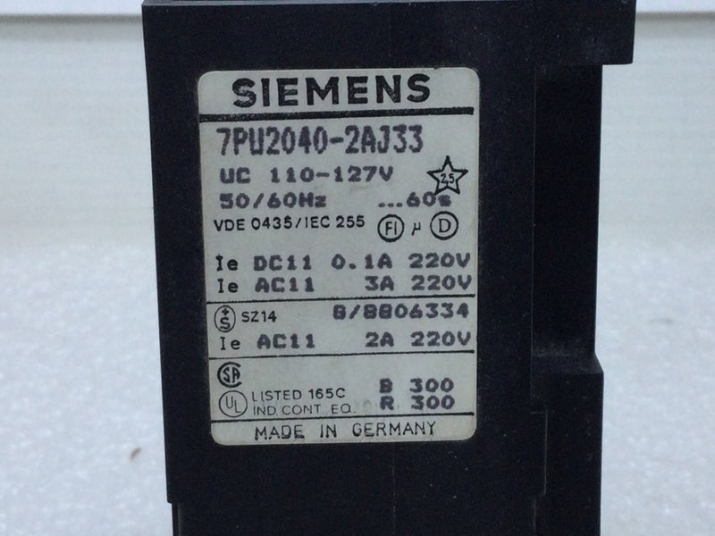 Siemens 7PU2040-2AJ33 UC110-127V 50/60Hz 3A 220V Max Time Delay Relay