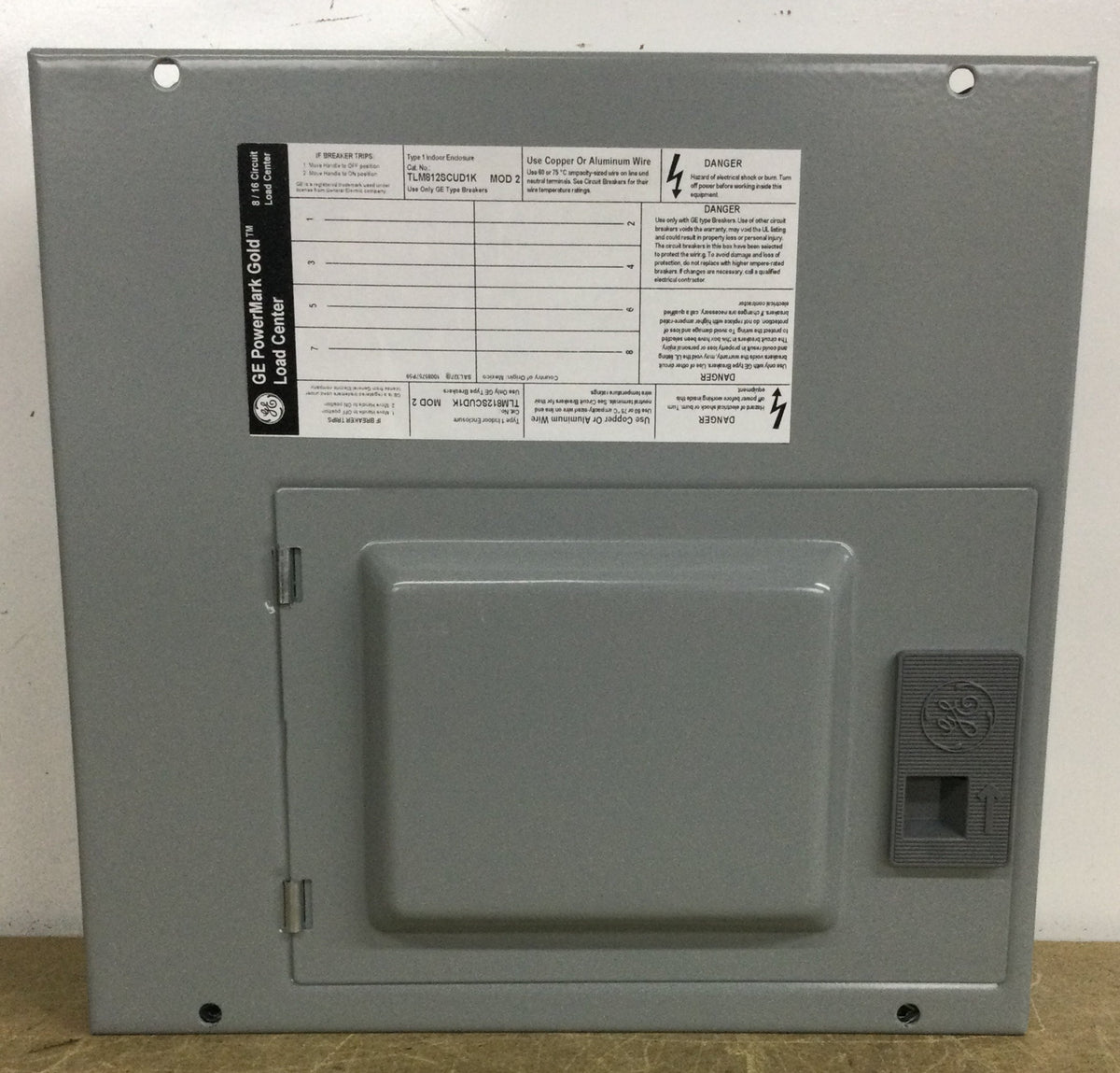 GE TLM812SCUD1K 125A 8-Space 16 Circuit Indoor Main Lug Load Center w/