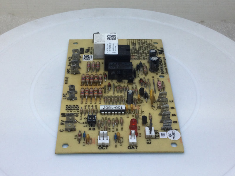 Emerson 47D43-111-04 Heat Pump Control Board