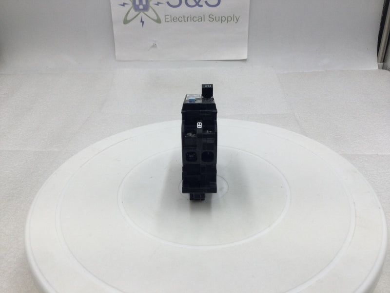 Siemens Q120DFN 20 Amp 1 Pole 120v Dual Function Circuit Breaker