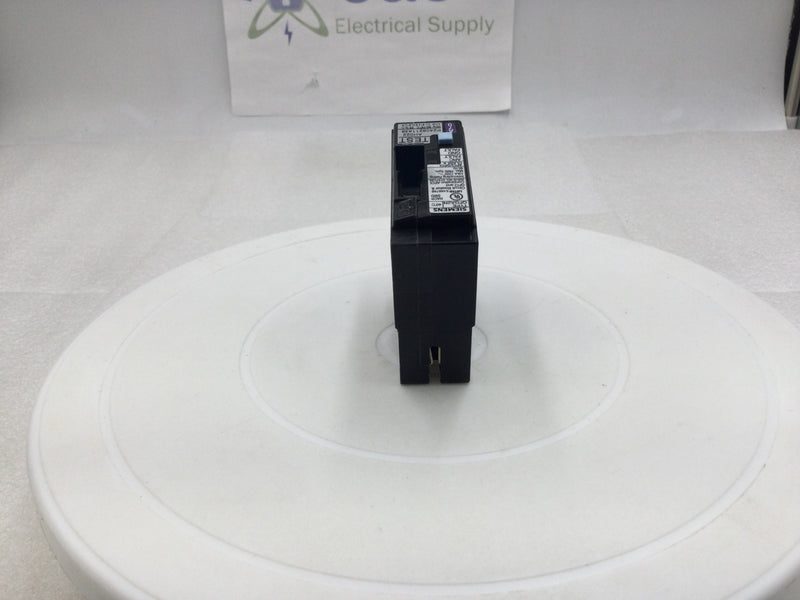 Siemens Q115DFN 15 Amp 1 Pole 120v Dual Function Circuit Breaker