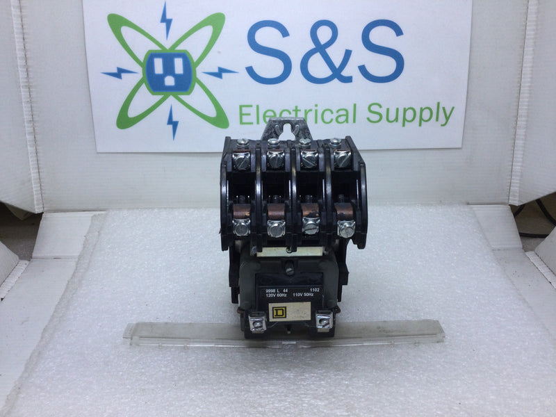Square D 8903LO40 4 Pole 20 Amp 120V-60Hz 110V-50Hz Lighting Contactor