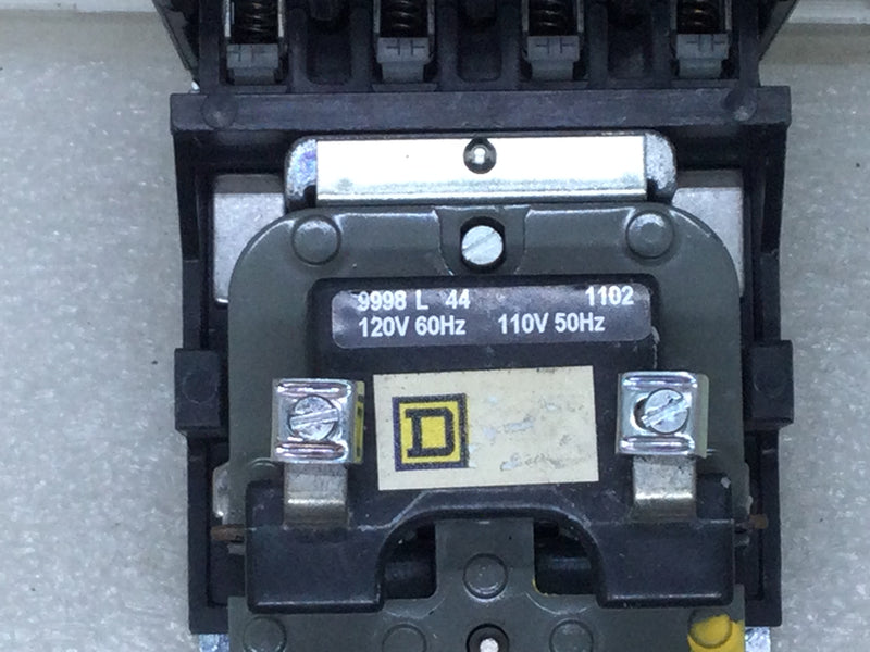 Square D 8903LO40 4 Pole 20 Amp 120V-60Hz 110V-50Hz Lighting Contactor