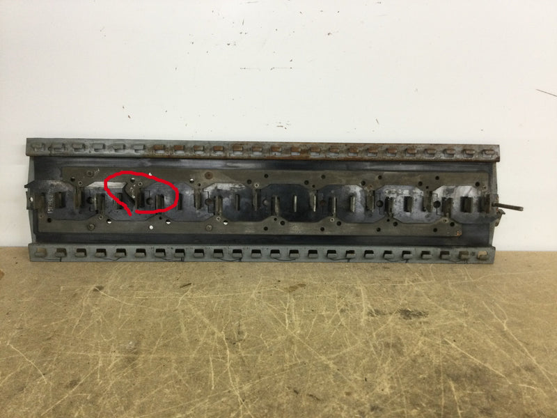 Challenger 24 Space/48 Circuit Main Load Center Guts Only 7" X 25"