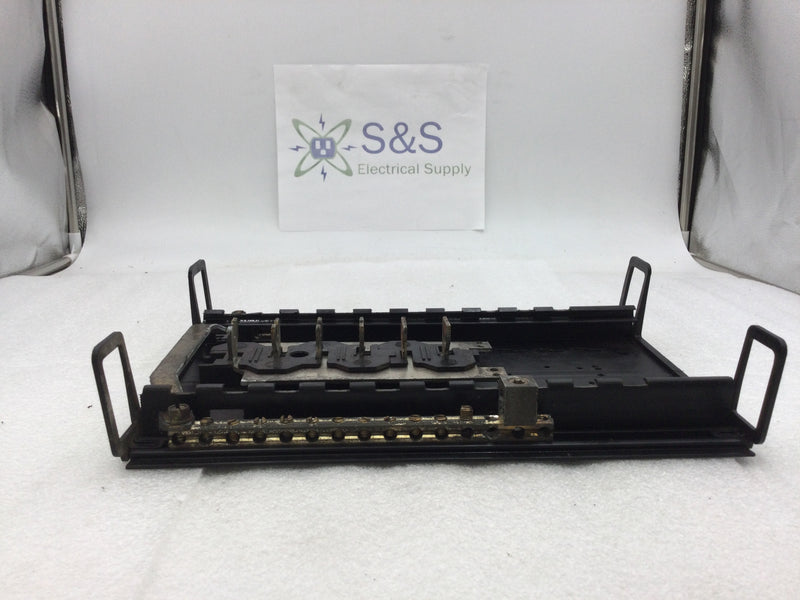 ITE 6 Space/20 Circuit Main Load Center Guts Only 8" X 12"