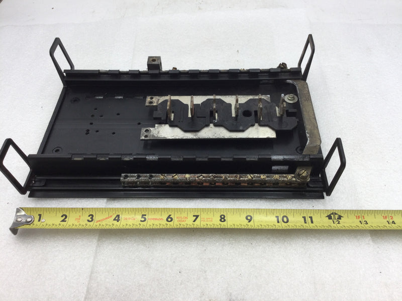 ITE 6 Space/20 Circuit Main Load Center Guts Only 8" X 12"