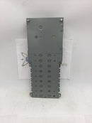 GE General Electric TM1220 200 Amp 6 Space/12 Circuit Main Load Center Guts Only 6" X 15"