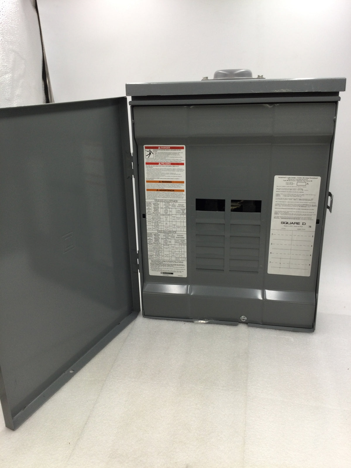 Square D Homeline 125A Outdoor Main Lugs Load Center – 8-Space, 16-Circuit, Plug-on Neutral Ready, For Residential & Commercial Use