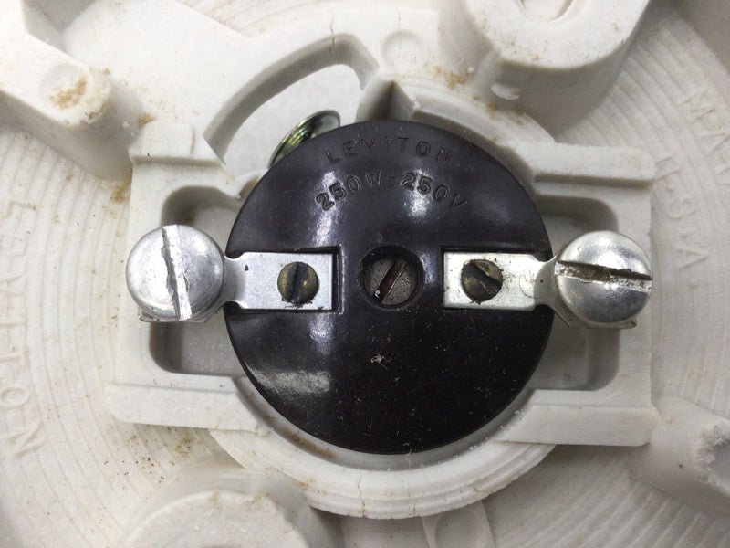 Leviton 29816-C Porcelain 4 1/2" Porcelain Lampholder Keyless 250 Watt 250 VAC Medium Base